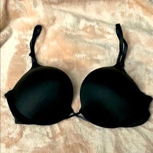 VS Bombshell Black Bra 34C